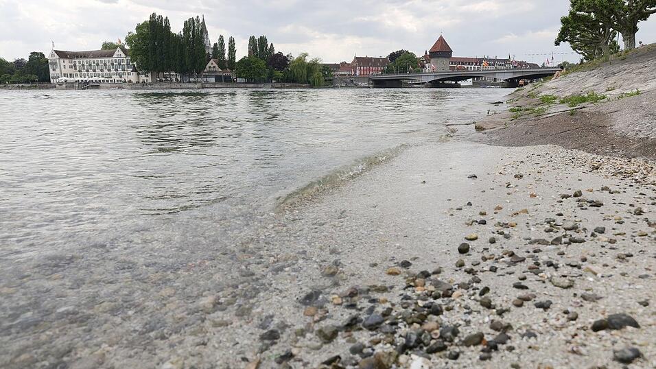 Normalerweise steigen die Pegel im Frühjahr und Sommer durch Regen und schmelzenden Schnee – dieser Effekt bleibt im laufenden Jahr bislang schwach. Normalerweise steigen die Pegel im Frühjahr und Sommer durch Regen und schmelzenden Schnee – dieser Effekt bleibt im laufenden Jahr bislang schwach.