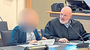 Für den kommenden Verhandlungstag hat Verteidiger Christian Pustelnik eine Einlassung seines Mandanten angekündigt. Für den kommenden Verhandlungstag hat Verteidiger Christian Pustelnik eine Einlassung seines Mandanten angekündigt.