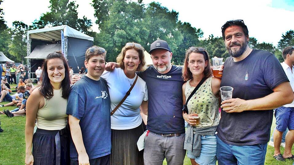 Fotos des&nbsp;ersten Open-Air-Abends auf der Ringelstecherwiese.&nbsp;