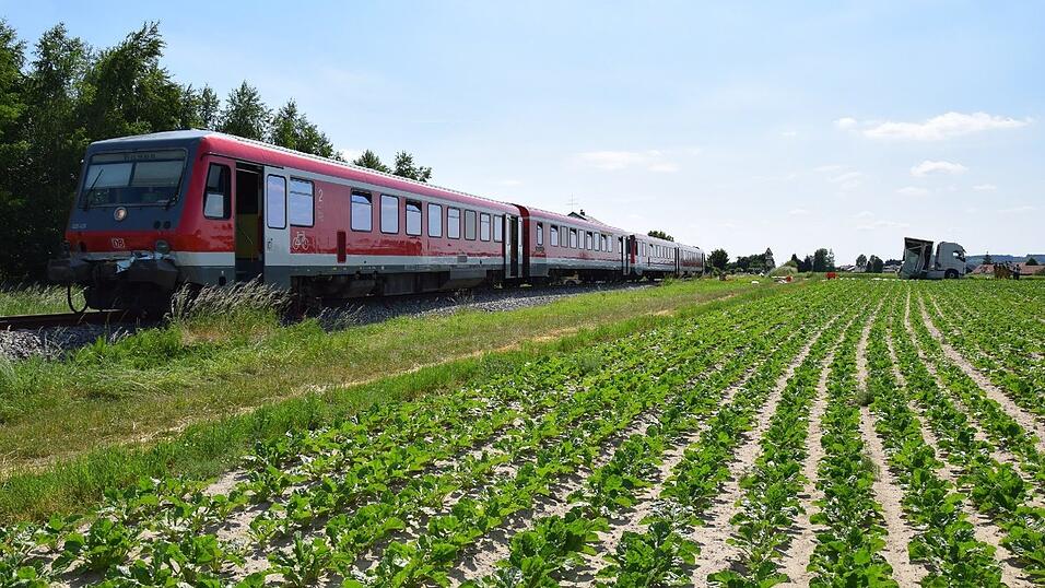 Am Bahnübergang Ostsiedlung ist es am Donnerstagnachmittag zu einem Unfall gekommen.