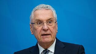 Joachim Herrmann, Innenminister von Bayern. Joachim Herrmann, Innenminister von Bayern.