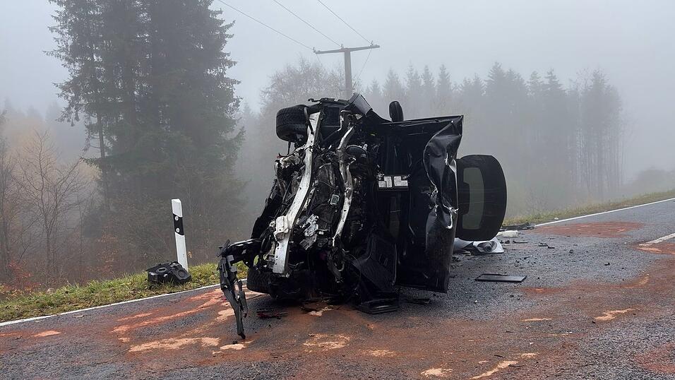 2025 starben 507 Menschen im Freistaat im Stra&szlig;enverkehr - 12 mehr als im Vorjahr. (Symbolbild)