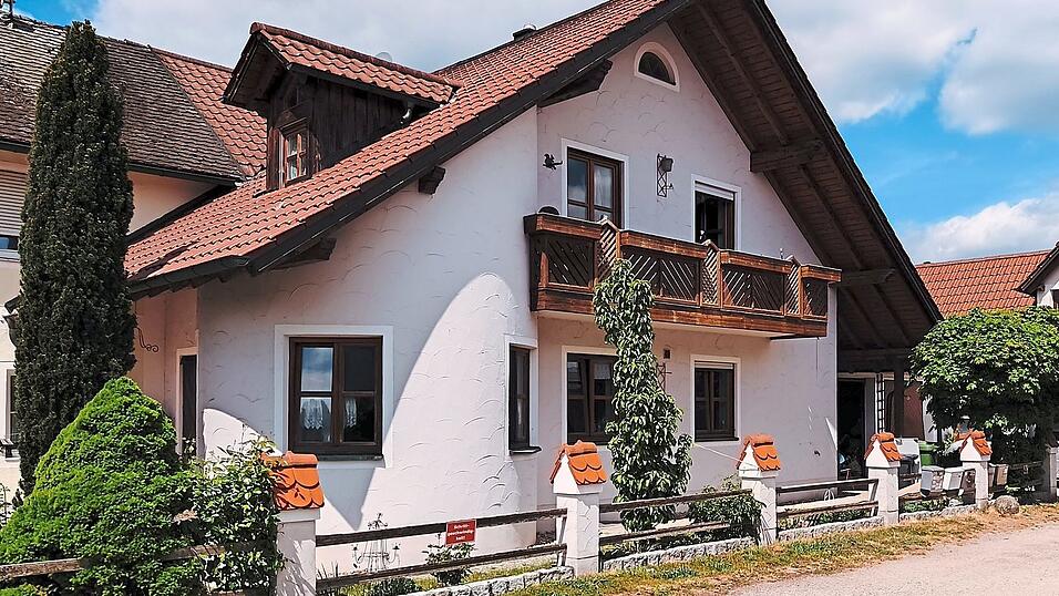 Für das Boardinghouse in Friesheim wurde ein Maßnahmenpaket erarbeitet. Für das Boardinghouse in Friesheim wurde ein Maßnahmenpaket erarbeitet.