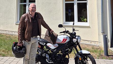 &bdquo;Normalerweise nehme ich das Fahrrad oder gehe zu Fu&szlig; ins Rathaus, aber heute komme ich von einem ausw&auml;rtigen Termin&ldquo;, entschuldigt sich Markus Schmidberger, weil er mit dem Motorrad vorf&auml;hrt.