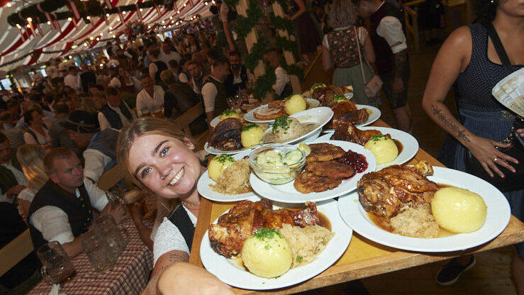 Die Partybilder vom Samstag, 10. August 2024, aus dem Festzelt Lechner. Die Partybilder vom Samstag, 10. August 2024, aus dem Festzelt Lechner.