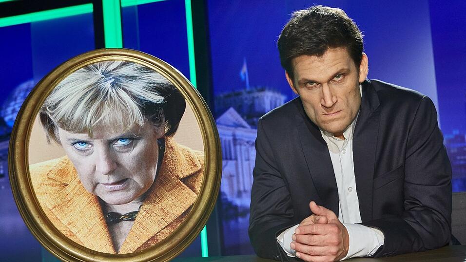 Christian Ehring und das Team von 'extra 3' schreiben regelm&auml;&szlig;ig bissige Songs &uuml;ber Politiker.