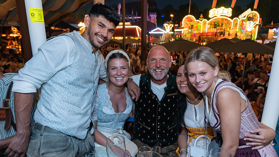 Die Partybilder vom Samstag, 19. August 2023, aus dem Festzelt Wenisch. Die Partybilder vom Samstag, 19. August 2023, aus dem Festzelt Wenisch.