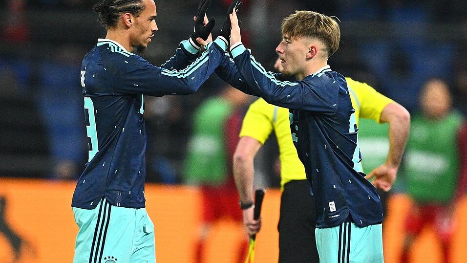 Lennart Karl (r) l&ouml;ste Leroy San&eacute; ab.