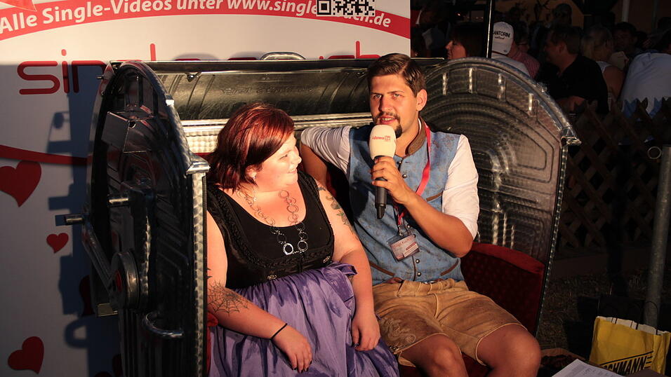 Schnappsch&uuml;sse von der Single-Couch(Foto: Paul Przybilla)