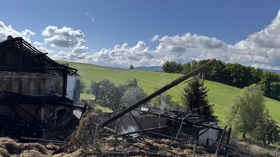 Am Tag danach: ein Bild der Verw&uuml;stung