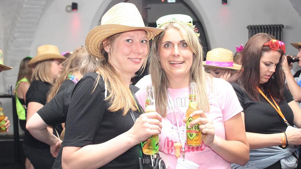 Das sind die schönsten Bilder von der Malle-Party im Trixi Schneider in Landshut.