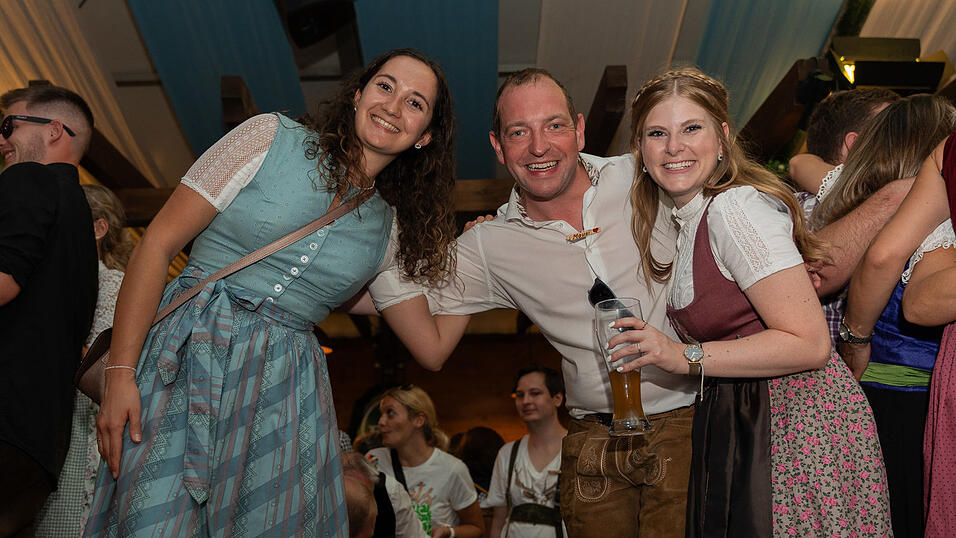 Die Partybilder vom Freitag, 11. August 2023, aus dem Festzelt Wenisch. Die Partybilder vom Freitag, 11. August 2023, aus dem Festzelt Wenisch.