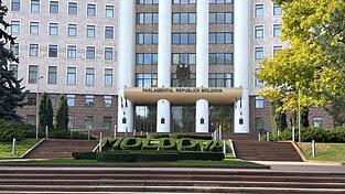 Im Parlament von Moldau sind 101 Mandate neu zu vergeben bei der Wahl.