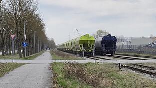 Der G&uuml;terumschlag auf der Schiene im Hafen Straubing-Sand ist 2025 gegen&uuml;ber dem Vorjahr um neun Prozent gestiegen.