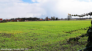Das Neubaugebiet bekommt eine direkte Zufahrt von der Moosburger Stra&szlig;e (ED 19) her.
