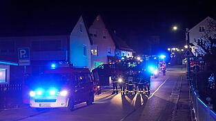 Wegen eines Gaslecks rückten drei Feuerwehren am Sonntagabend aus. Wie sich herausstellte, bestand keine Gefahr.