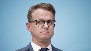 CDU-Generalsekret&auml;r Carsten Linnemann soll das Gesundheitsministerium &uuml;bernehmen.