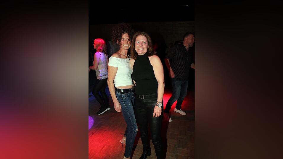 So schön war die Ü30-Party in Essenbach. So schön war die Ü30-Party in Essenbach.