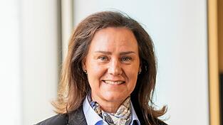Die bayerische Landtagsabgeordnete Ute Eiling-Hütig (CSU) soll Bildungsministerin in Rheinland-Pfalz werden. Die bayerische Landtagsabgeordnete Ute Eiling-Hütig (CSU) soll Bildungsministerin in Rheinland-Pfalz werden.