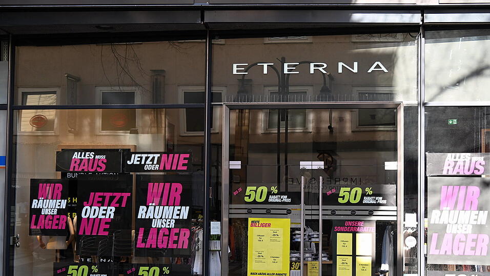 Der Gläubigerausschuss hat bereits der Schließung des Unternehmens zugestimmt, die im Sommer 2026 abgeschlossen sein soll. Der Gläubigerausschuss hat bereits der Schließung des Unternehmens zugestimmt, die im Sommer 2026 abgeschlossen sein soll.