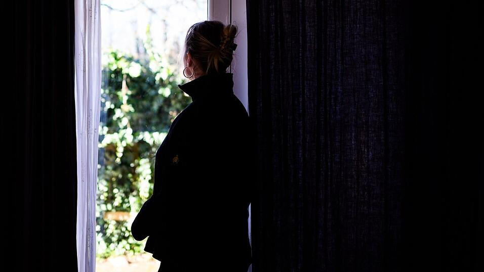 2,3 Prozent der 5- bis 17-Jährigen in Bayern wurden 2024 wegen einer Angststörung behandelt (Symbolbild) 2,3 Prozent der 5- bis 17-Jährigen in Bayern wurden 2024 wegen einer Angststörung behandelt (Symbolbild)