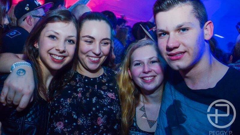 Gleich bei der Eröffnung platzte die neue Diskothek Peggy P. aus allen Nähten. Gleich bei der Eröffnung platzte die neue Diskothek Peggy P. aus allen Nähten.