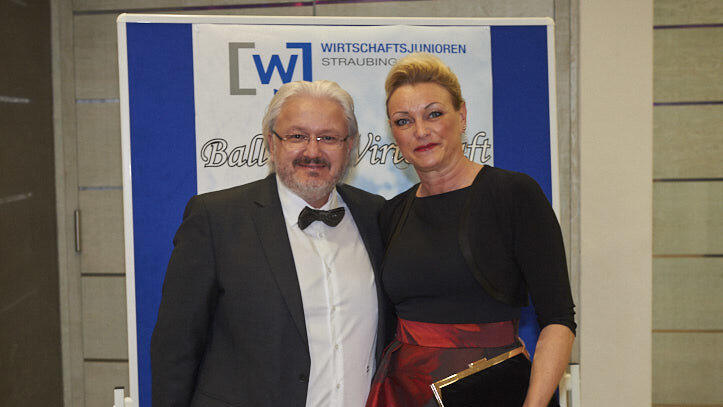 Feiern k&ouml;nnen sie, die Wirtschaftsjunioren - hier ist der Beweis!