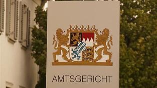 Ein Straubinger hat seine Nerven verloren und eine andere Person mit der Faust geschlagen.