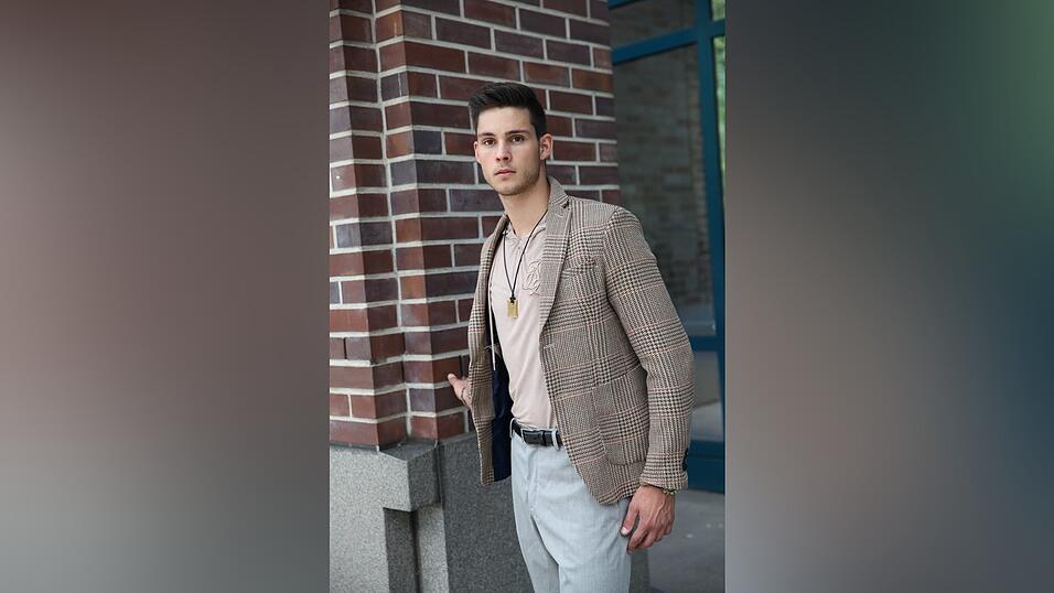 Um sich voll auf seine Ausbildung zu konzentrieren, h&auml;ngte Tobias Schmidbauer seinen erfolgreichen Instagram-Account 2017 an den Nagel. Jetzt will er in Hamburg neue Projekte angehen.