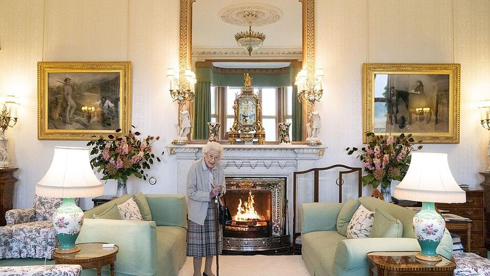 Königin Elizabeth II. auf Schloss Balmoral.