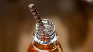 Die Lebensmittelindustrie lehnt eine Zuckerabgabe ab. (Archivbild)