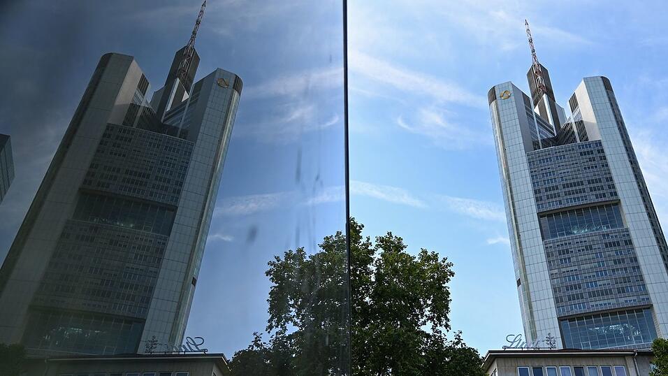 Der Vorstand des Dax-Konzerns hat im Sommer das Gewinnziel für 2025 nach oben geschraubt. (Archivbild) Der Vorstand des Dax-Konzerns hat im Sommer das Gewinnziel für 2025 nach oben geschraubt. (Archivbild)