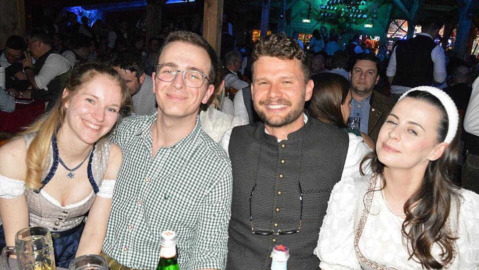 Viele Landshuter feierten am Freitag auf der Dult.&nbsp;