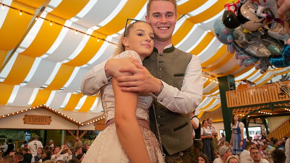 Die Partybilder vom Sonntag, 14. August 2022, aus dem Festzelt Nothaft.