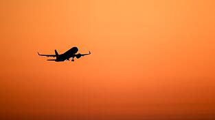 Bremer Forscher testen besondere Fl&uuml;gel f&uuml;r klimavertr&auml;gliche Flugzeuge. (Symbolbild)