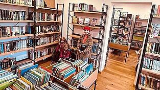 Die B&uuml;cherei im Pfarrheim in Haib&uuml;hl wird erfreulich gut angenommen.