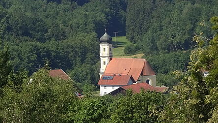 Die '275-j&auml;hrige Jubilarin': die Wallfahrtskirche Wei&szlig;enberg