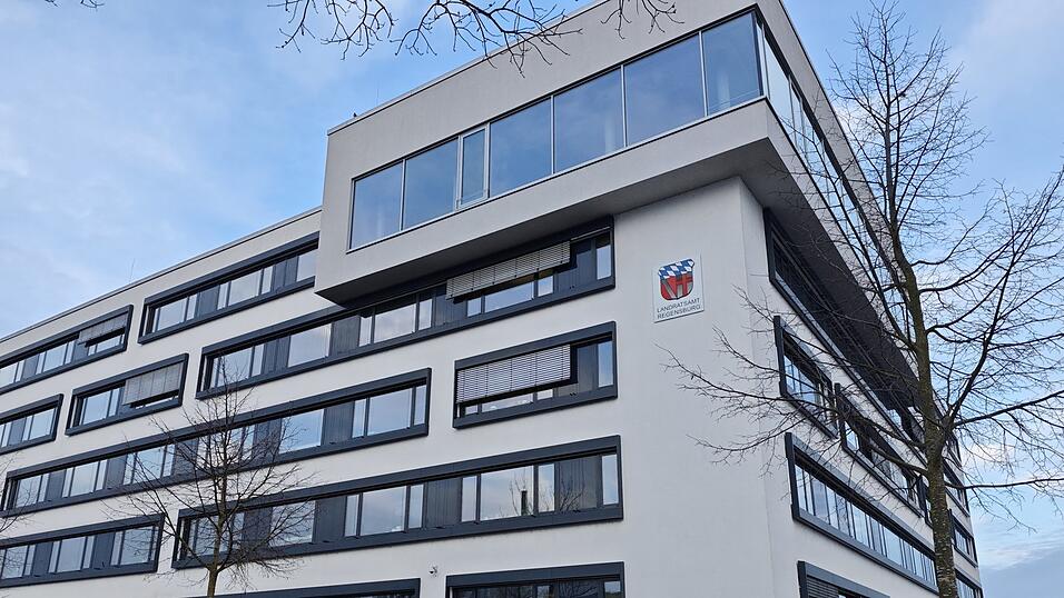 Wer ins Landratsamt Regensburg einzieht, wird bei der Kommunalwahl entschieden.
