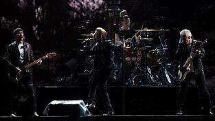 U2 begeisterten ihre Fans auch 2017 bei ihrer «The Joshua Tree»-Tour im Olympiastadion. (Archivbild) U2 begeisterten ihre Fans auch 2017 bei ihrer «The Joshua Tree»-Tour im Olympiastadion. (Archivbild)