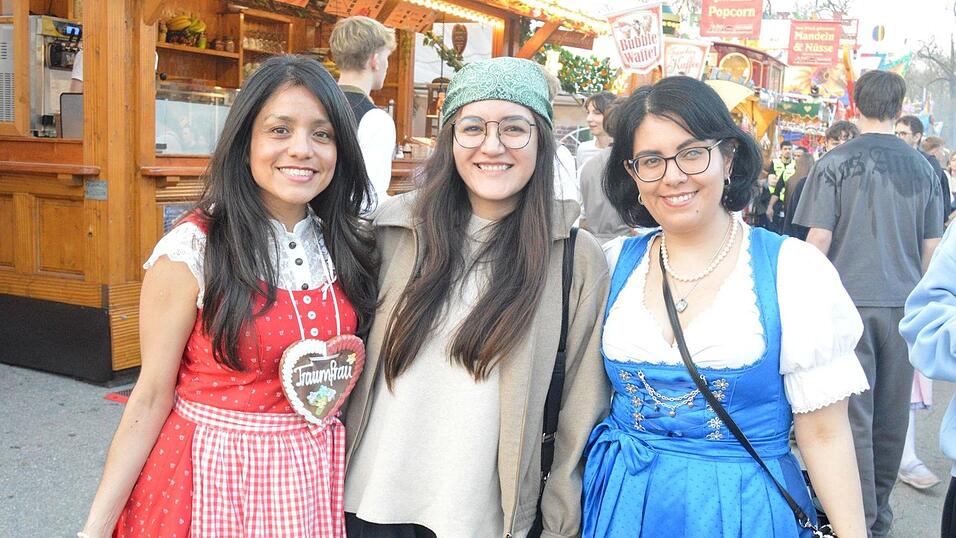 Auch am Samstag besuchten viele Landshuter die Dult.