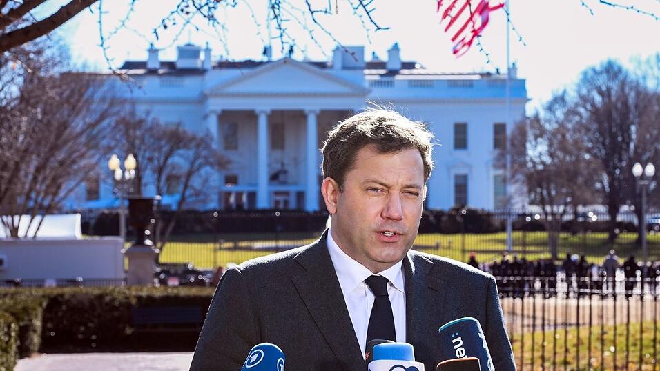 Vizekanzler und Finanzminister Lars Klingbeil (SPD) &auml;u&szlig;ert sich am Rande eines Besuches in der US-Hauptstadt Washington auch zu den Drohungen von US-Pr&auml;sident Donald Trump gegen die zum Nato-Partner D&auml;nemark geh&ouml;rende Arktis-Insel Gr&ouml;nland.