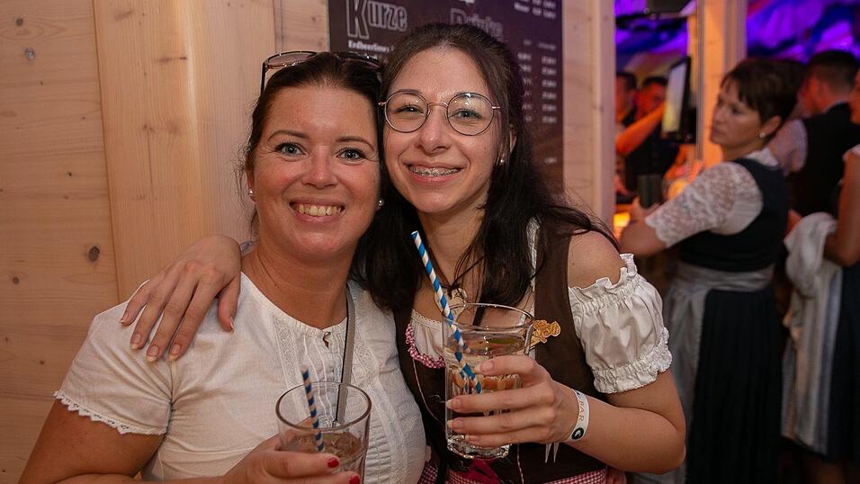 Die Partybilder vom Sonntag, 14. August 2022, aus dem Festzelt Reisinger.