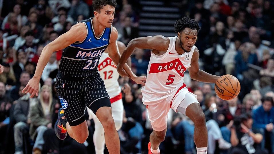 Tristan da Silva (links) verlor mit Orlando gegen Toronto trotz 21-Punkte-F&uuml;hrung.