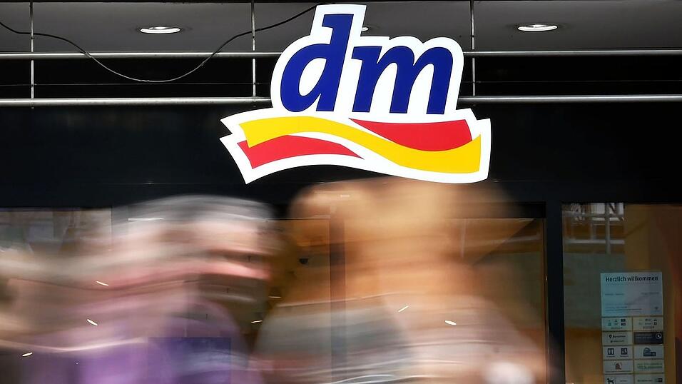 dm bietet Gesundheitsdienstleistungen an. (Archivbild)