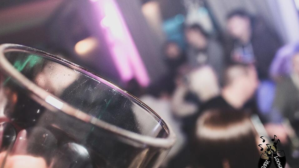 Beste Stimmung am Wochenende im Never Loose in Straubing.