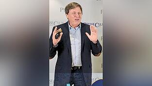 Er war wirklich im Weltall: Ex-Astronaut Ulrich Walter. Er war wirklich im Weltall: Ex-Astronaut Ulrich Walter.