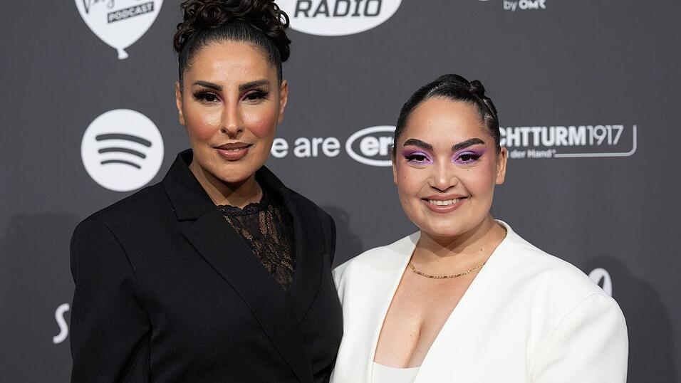 Senna Gammour und Bahar Kizil sind in ihrem Podcast zu h&ouml;ren - und zu sehen.