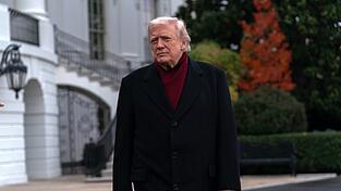 Nach Todesdrohungen gegen demokratische Kongressmitglieder rudert US-Präsident Donald Trump zurück.