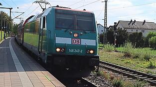 Der RE 2, der sogenannte 'Expressverkehr Ostbayern Los 1', von München nach Hof war laut BEG-Ranking der unpünktlichste Zug in ganz Bayern.