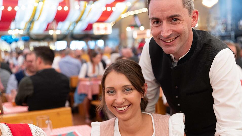 Die Partybilder vom Freitag, 7. August, aus dem Festzelt Krönner. Die Partybilder vom Freitag, 7. August, aus dem Festzelt Krönner.